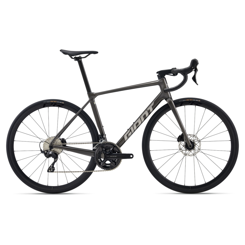 Maanteeratas GIANT TCR Advanced 2 KOM (2026) Stealth Chrome